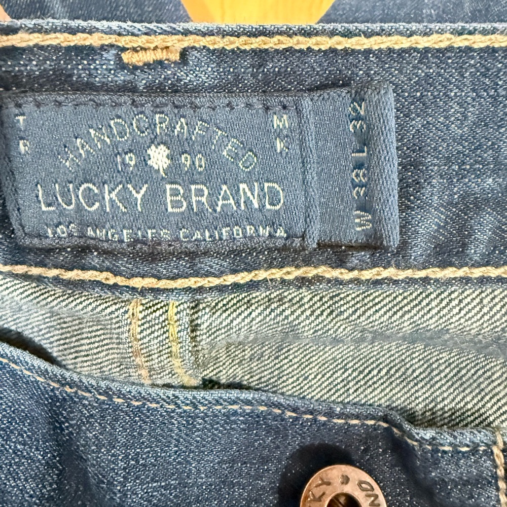 Lucky Brand Men's medium wash 221 Straight leg Jeans‎ 38x32 - Picture 2 of 12